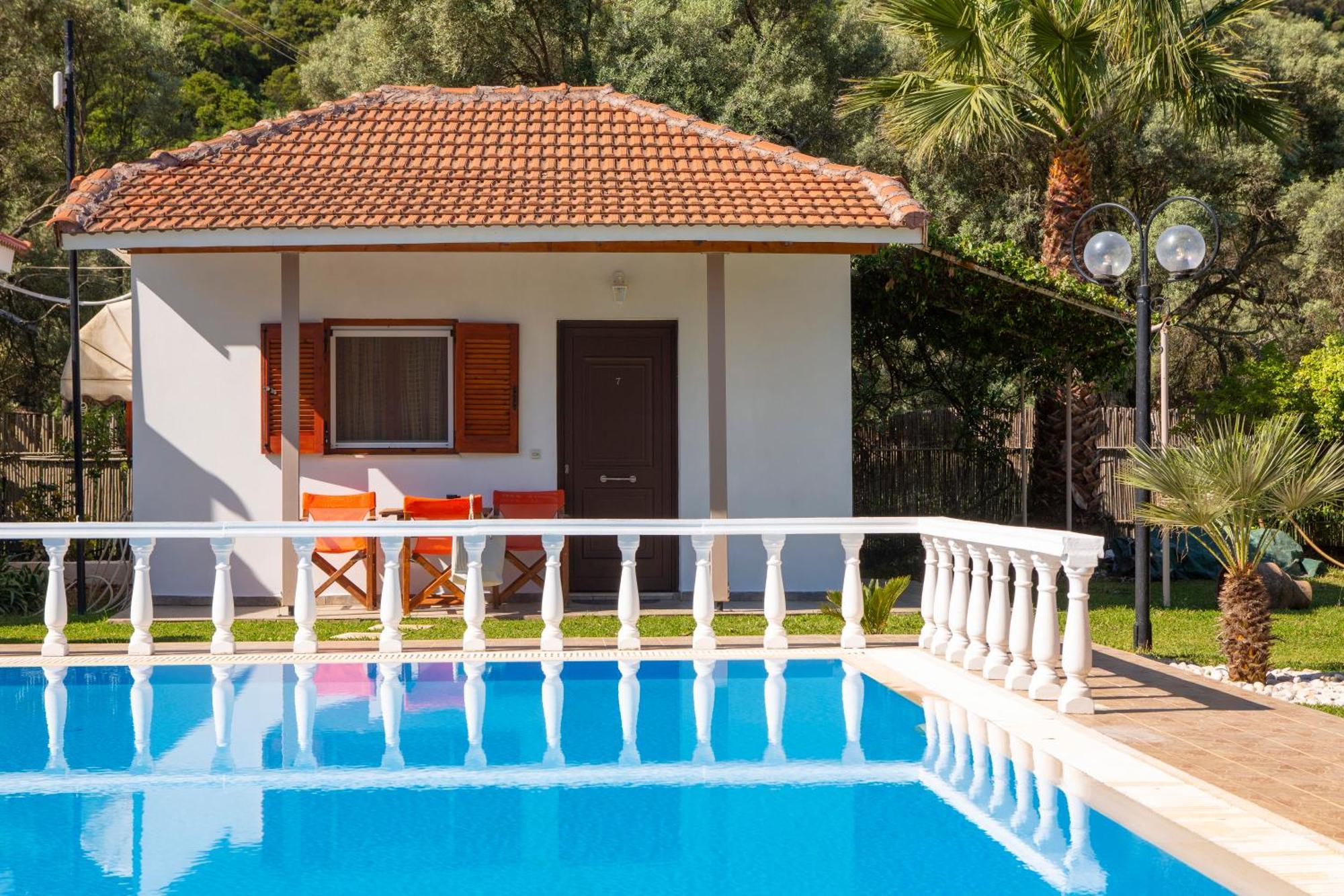 Villa Dimitris Apartments & Bungalows Frínion 외부 사진