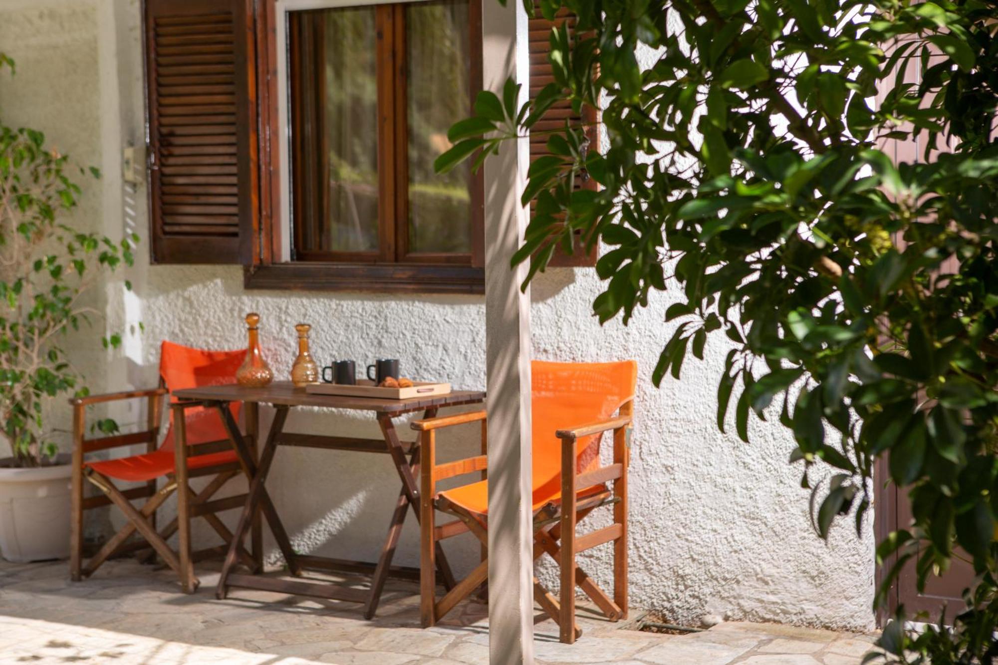 Villa Dimitris Apartments & Bungalows Frínion 외부 사진