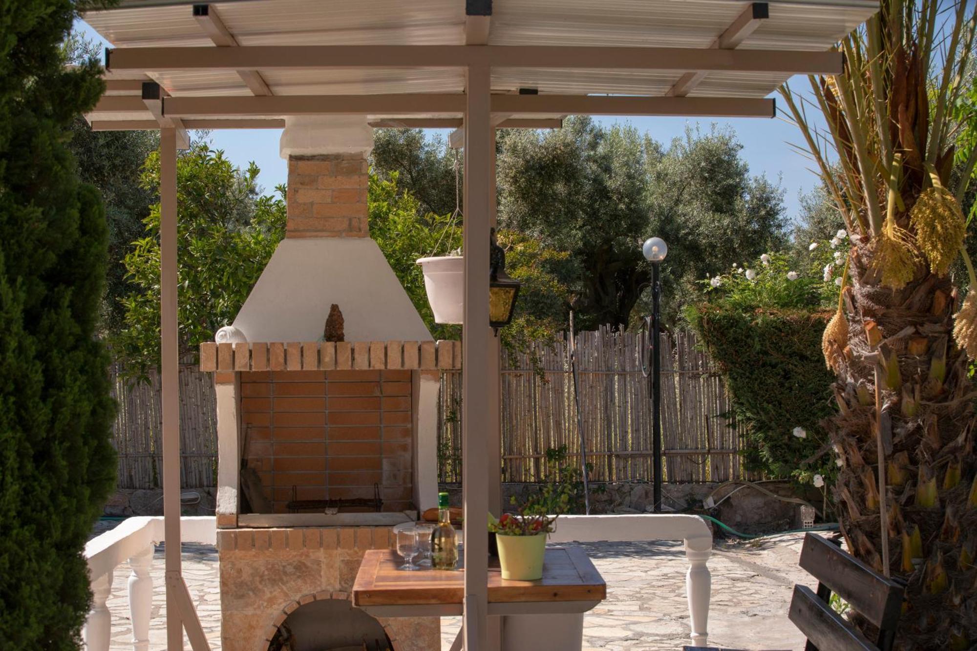 Villa Dimitris Apartments & Bungalows Frínion 외부 사진