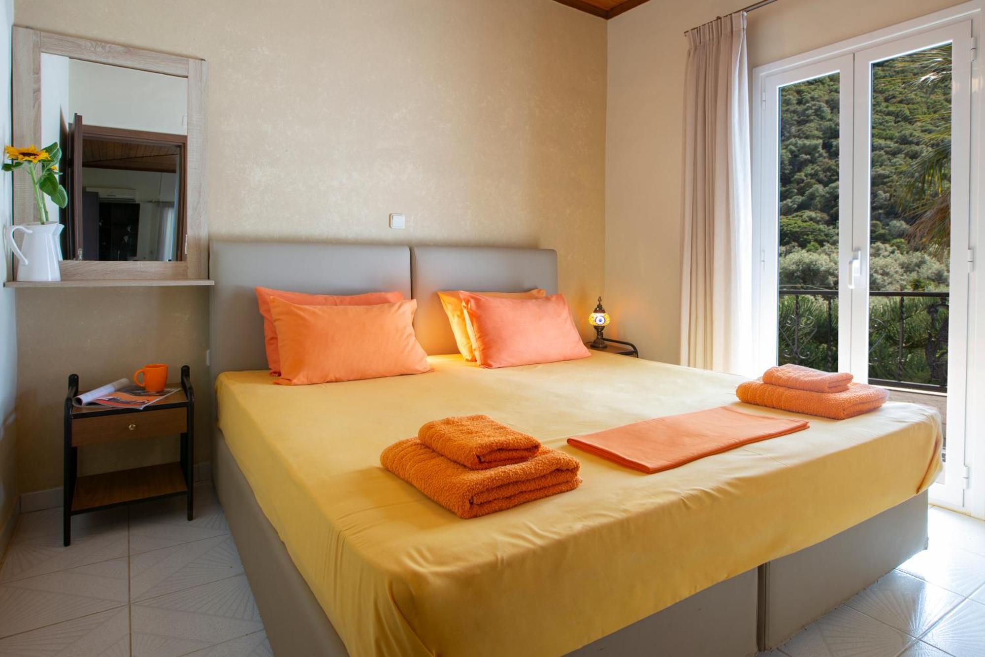Villa Dimitris Apartments & Bungalows Frínion 외부 사진