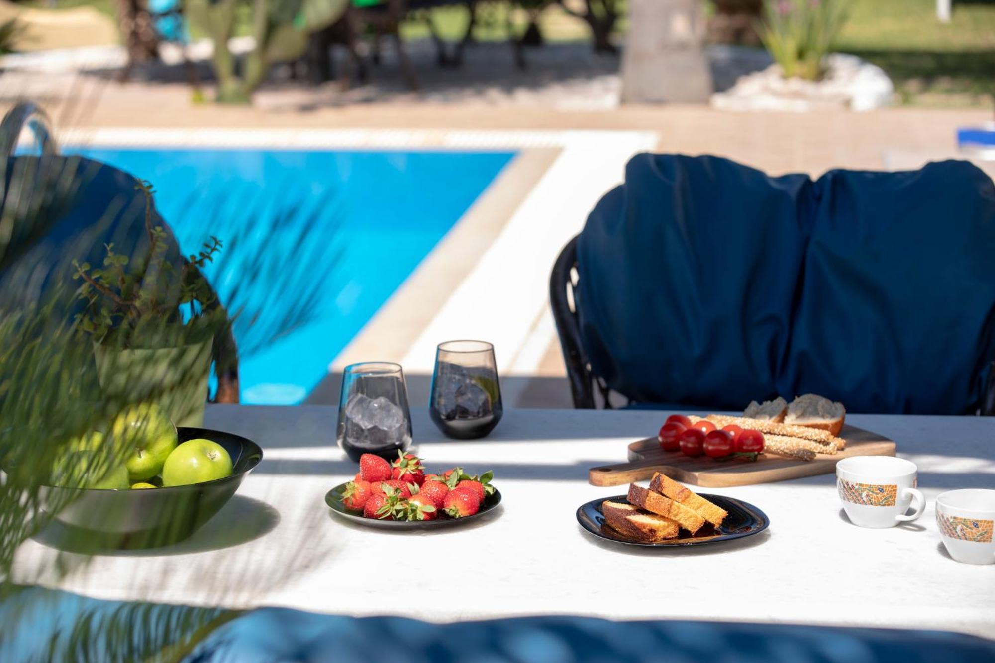 Villa Dimitris Apartments & Bungalows Frínion 외부 사진