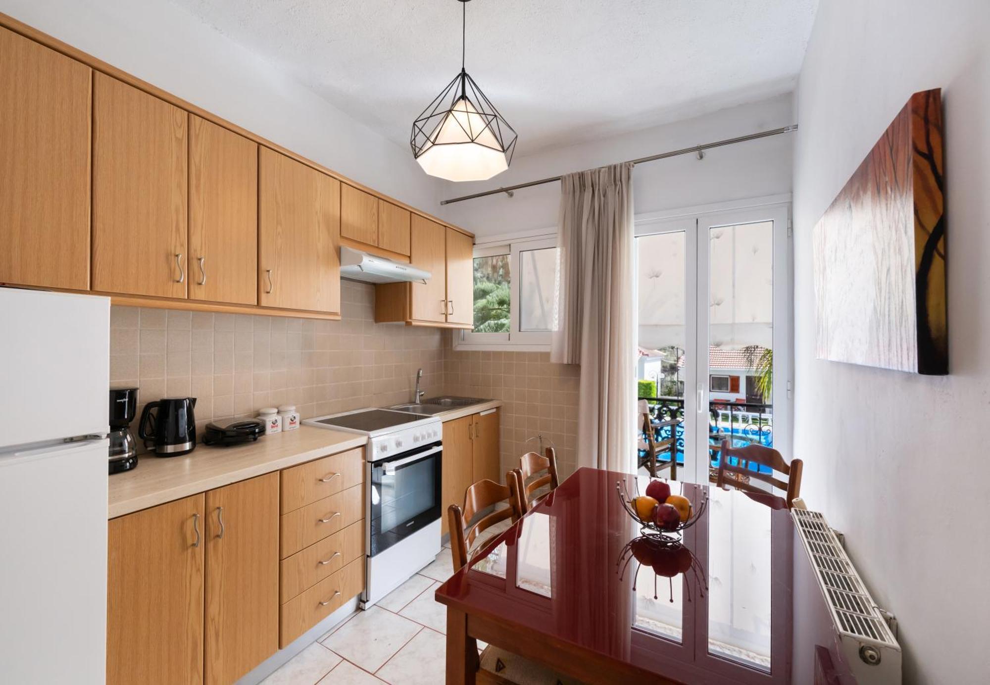 Villa Dimitris Apartments & Bungalows Frínion 외부 사진