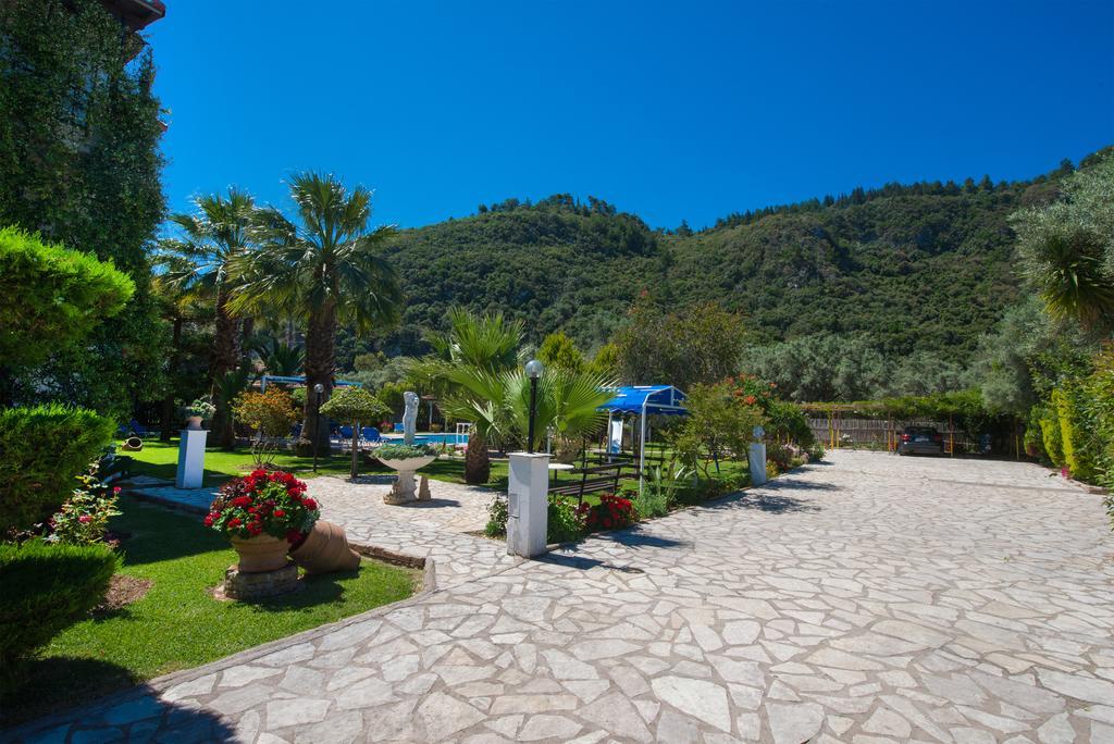 Villa Dimitris Apartments & Bungalows Frínion 외부 사진